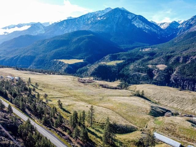 New property listed in Lillooet, South West